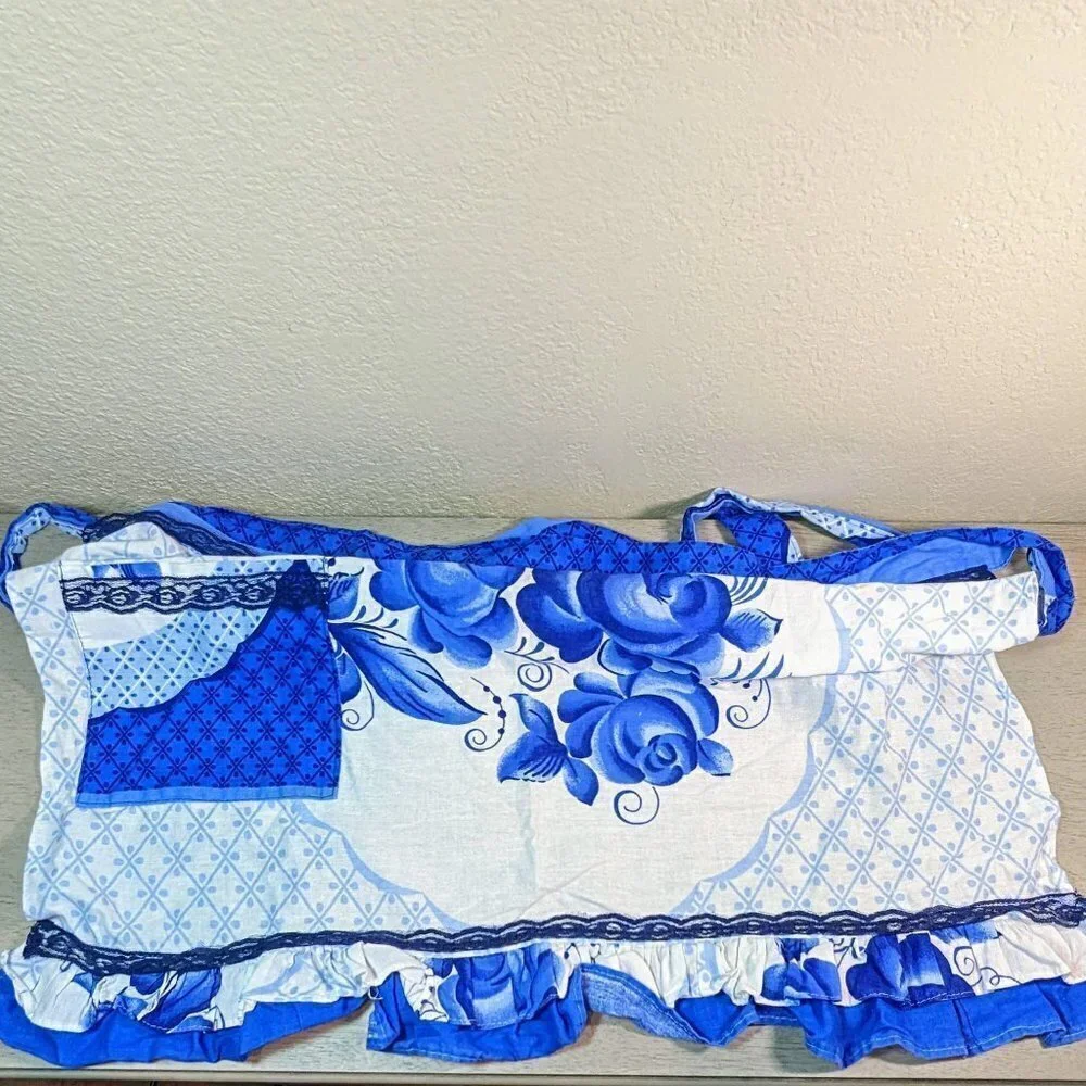 Russian Gzhel Pattern Linen and Lace Apron, Blue and White, 9-Piece Set